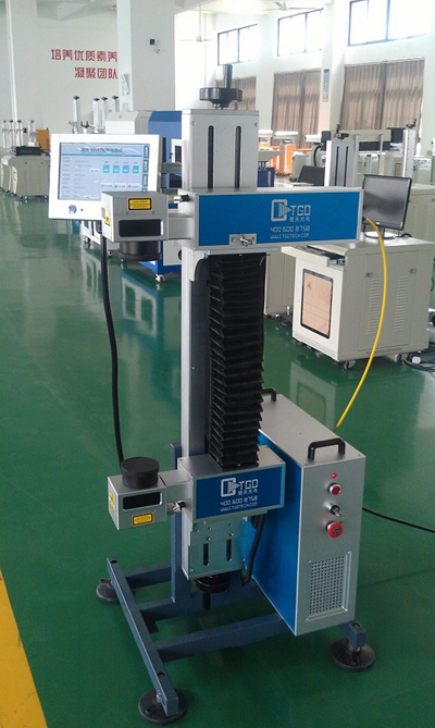 Top and bottom double head laser marking machine for heat insulation strip